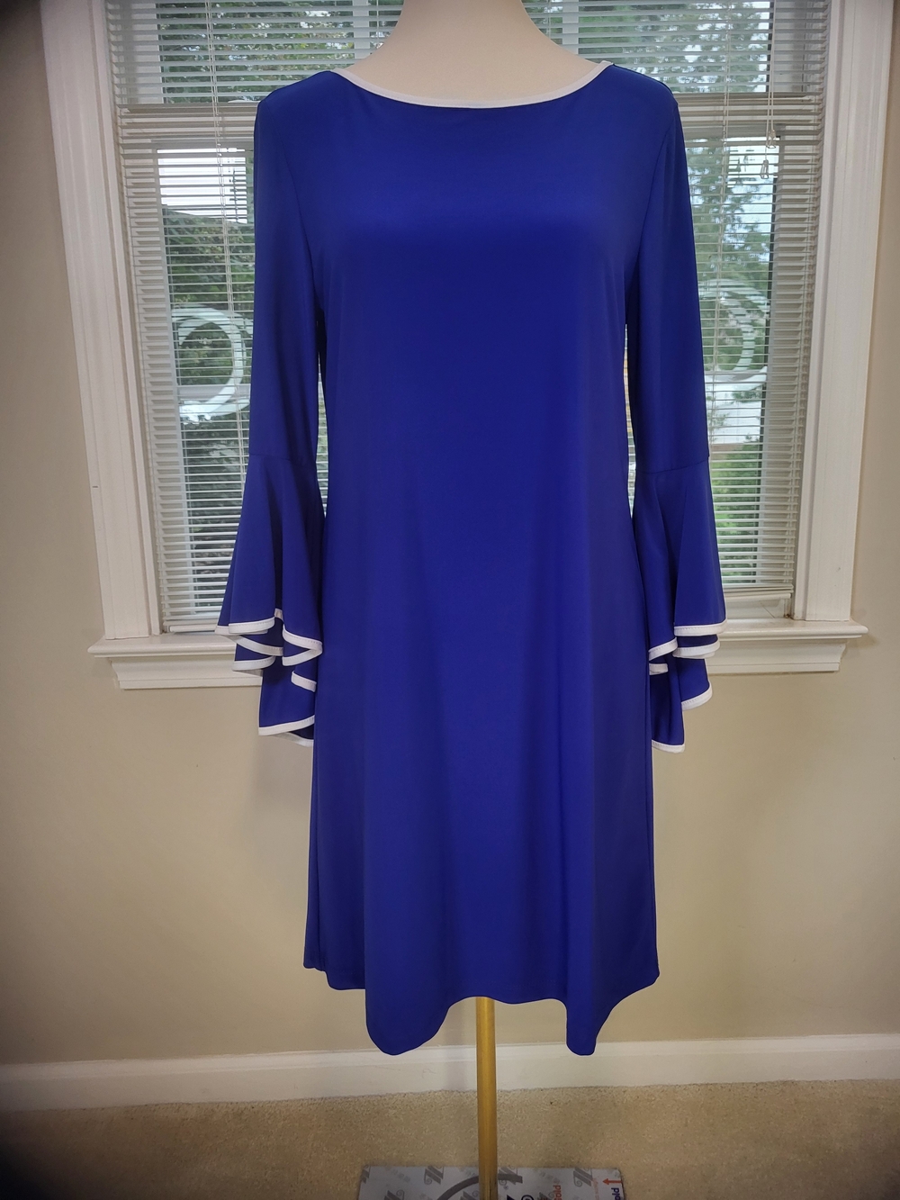 Womenβs Royal Blue Long Sleeve Flounce Hem Dress